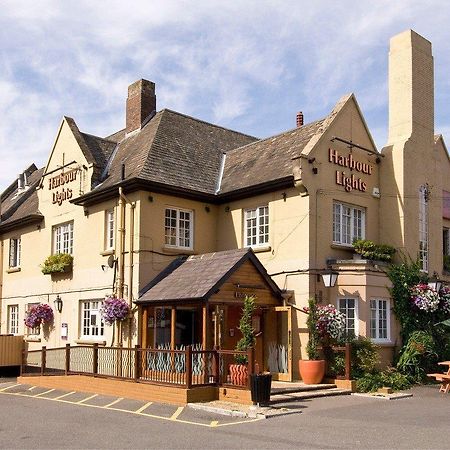 Premier Inn Portsmouth North Harbour Exterior foto